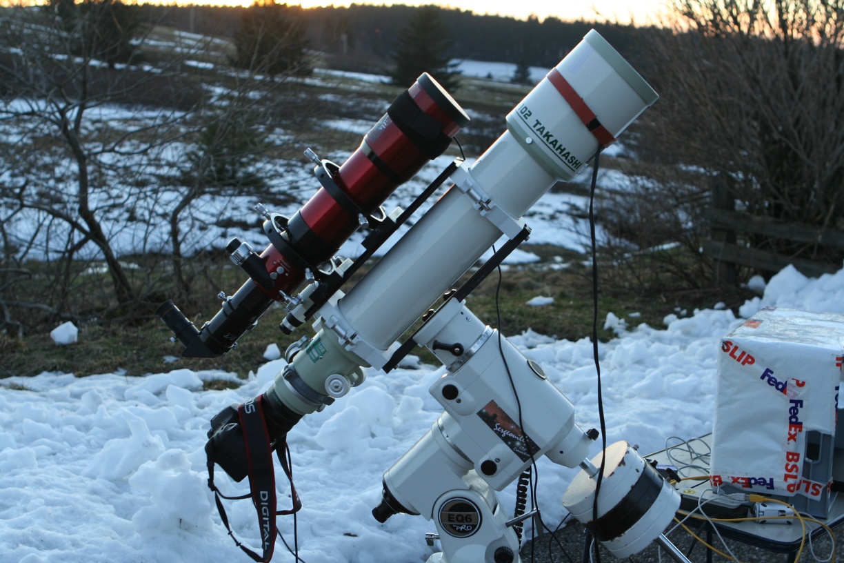 LE CHAMP DU FEU LE CHAMP DU FEU